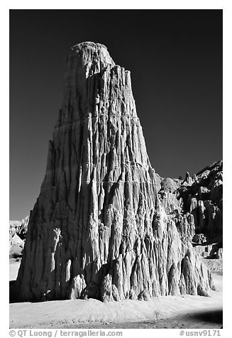 Cathedral-like spire, Cathedral Gorge State Park. Nevada, USA