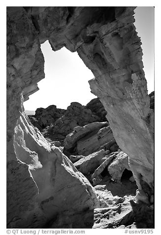 Arch opening, Valley of Fire State Park. Nevada, USA