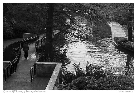 Riverwalk. San Antonio, Texas, USA (black and white)