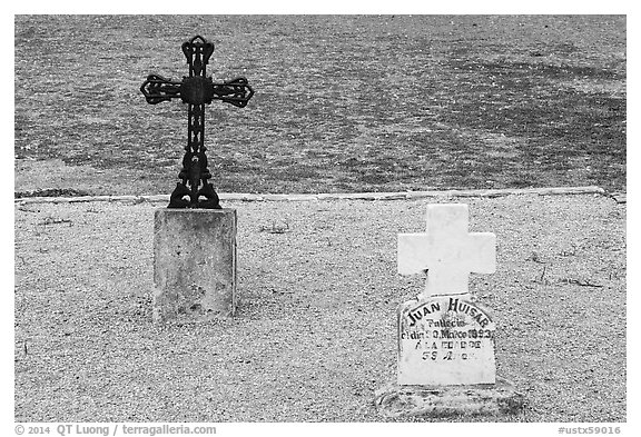 Tombs, Mission San Jose. San Antonio, Texas, USA (black and white)