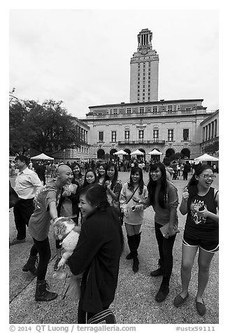 Students and Texas Tower, University of Texas. Austin, Texas, USA (black and white)