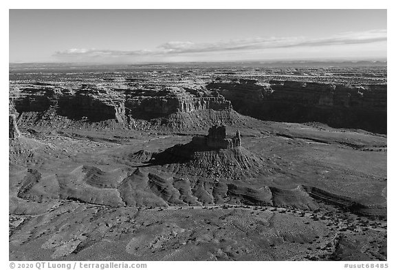 Aerial view of butte and cliffs, Valley of the Gods. Bears Ears National Monument, Utah, USA