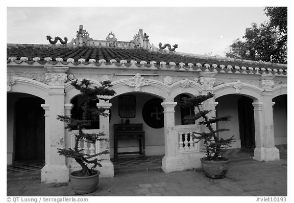 Low profile exterior of the Giac Vien Pagoda, district 11. Ho Chi Minh City, Vietnam (black and white)