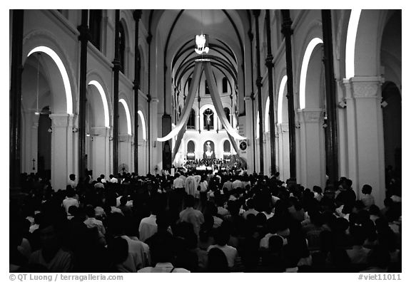 Christmas mass, Cathedral St Joseph. Ho Chi Minh City, Vietnam (black and white)