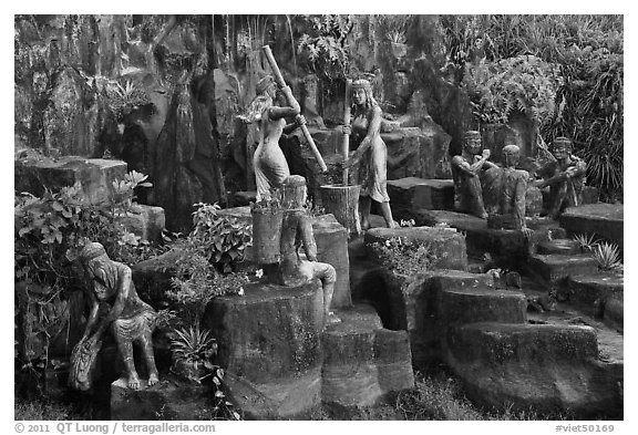 Sculptures near Suoi Tranh. Phu Quoc Island, Vietnam (black and white)