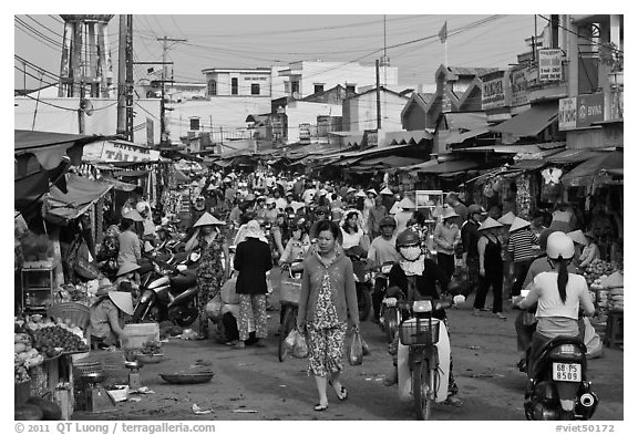 Crowds in public market, Duong Dong. Phu Quoc Island, Vietnam