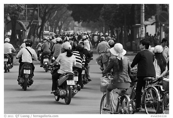 Street traffic. Ho Chi Minh City, Vietnam (black and white)