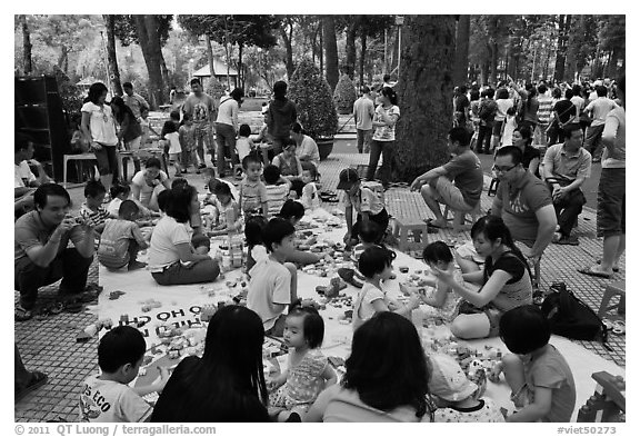 Babies and toddlers, Cong Vien Van Hoa Park. Ho Chi Minh City, Vietnam