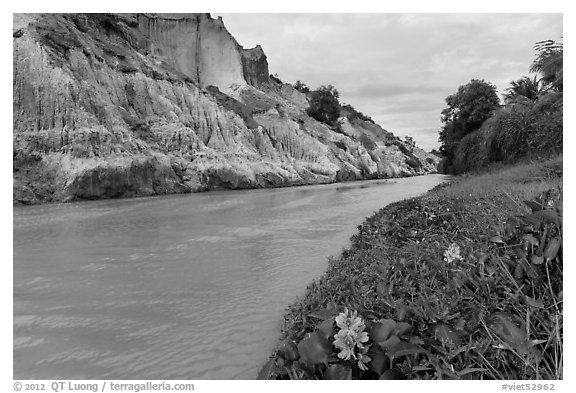 Suoi Tien (Fairy Stream). Mui Ne, Vietnam (black and white)