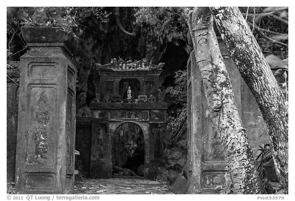 Gate at the entrance of Huyen Khong cave. Da Nang, Vietnam (black and white)