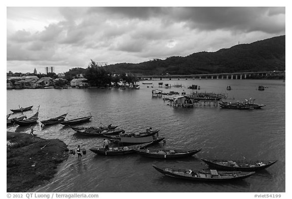 Fishing village, stormy evening. Vietnam (black and white)