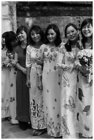 Women in Ao Dai, Temple of the Litterature. Hanoi, Vietnam ( black and white)