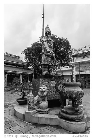 Tran Hung Dao statue. Ho Chi Minh City, Vietnam (black and white)