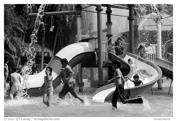 Children playing, Dam Sen Water Park, district 11. Ho Chi Minh City, Vietnam