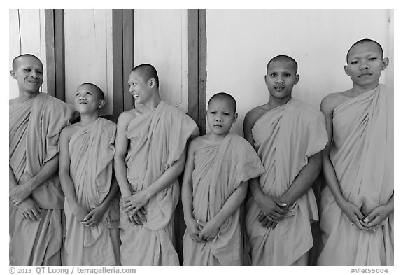 Novices, Hang Pagoda. Tra Vinh, Vietnam