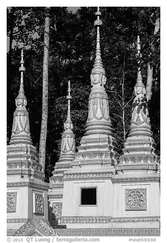 Stupas, Ang Pagoda. Tra Vinh, Vietnam (black and white)
