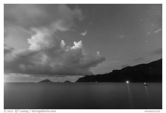 Con Son Bay at dawn. Con Dao Islands, Vietnam (black and white)