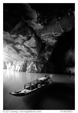 Boat inside the lower cave, Phong Nha Cave. Vietnam