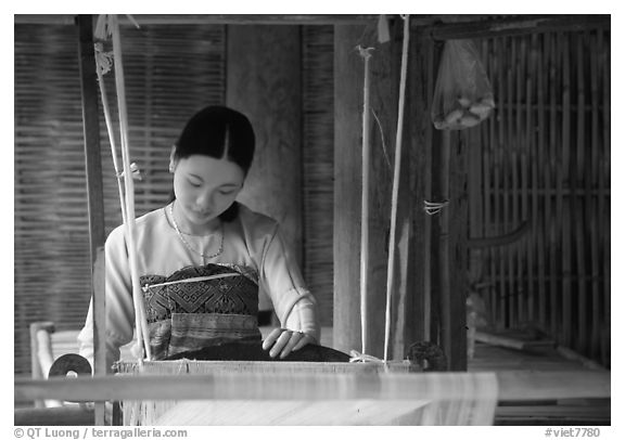 Thai woman weaving, Ban Lac. Northwest Vietnam (black and white)