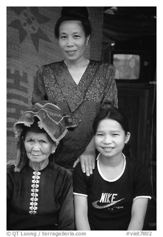 Three generations of thai women, near Son La. Northwest Vietnam