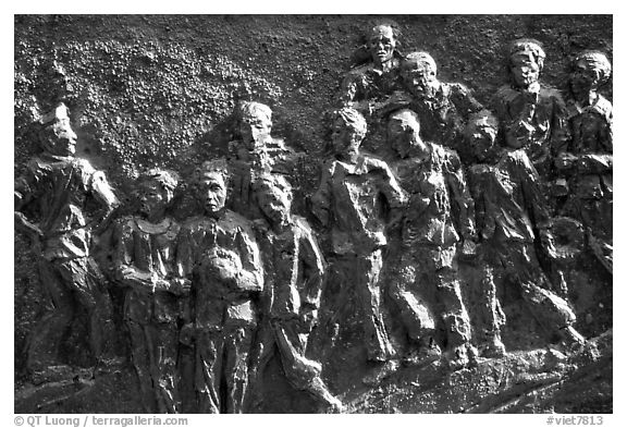 Bas relief celebrating the victims of the French rule, Son La. Northwest Vietnam (black and white)