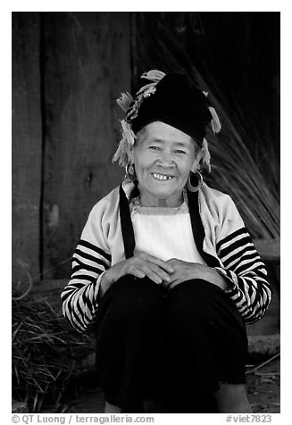 Elderly Dzao ethnic minority women, Tuan Chau. Vietnam (black and white)