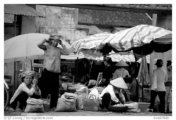 Montagnard women in market, Tam Duong. Northwest Vietnam