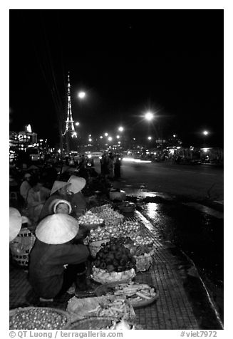 Night market, with the little Eiffel Tower in the background. Da Lat, Vietnam (black and white)