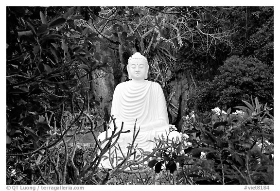 Buddha statue in the Marble mountains. Da Nang, Vietnam (black and white)