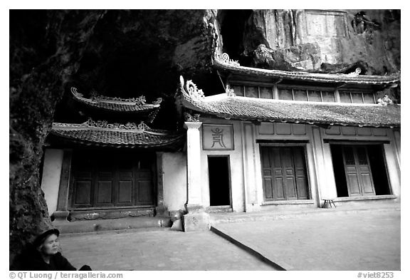 Troglodyte sanctuary near Tam Coc. Ninh Binh,  Vietnam (black and white)