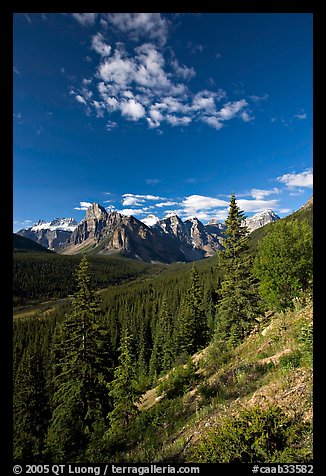 Valley of Ten Peaks, early morning. Banff National Park, Canadian Rockies, Alberta, Canada