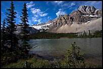 Bow Lake shoreline,  Crowfoot Mountain and Crowfoot Glacier. Banff National Park, Canadian Rockies, Alberta, Canada