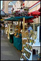 Street art fair, Bastion Square. Victoria, British Columbia, Canada ( color)