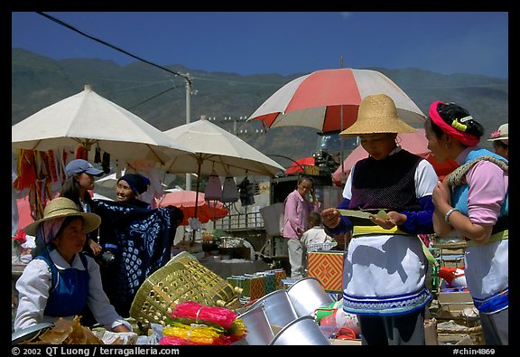 Monday village market. Shaping, Yunnan, China