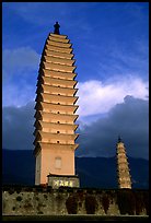 Quianxun Pagoda, the tallest of the Three Pagodas has 16 tiers reaching a height of 70m. Dali, Yunnan, China (color)