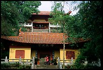 Jiazhou Huayuan temple in Dafo Si. Leshan, Sichuan, China ( color)