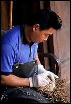 Craftman. Leshan, Sichuan, China (color)