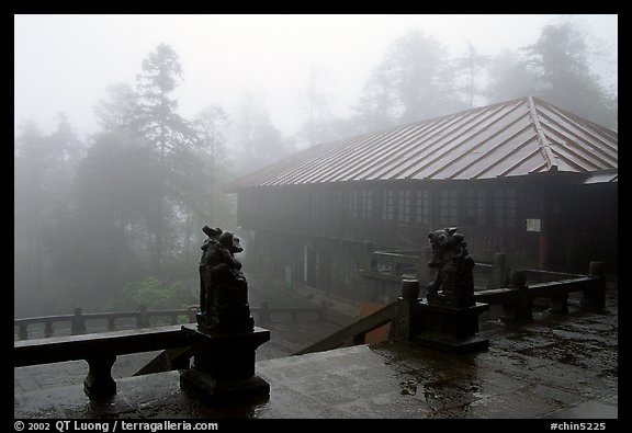 Xiangfeng temple in mist. Emei Shan, Sichuan, China