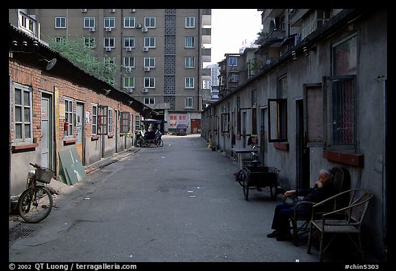 Residential housing unit. Chengdu, Sichuan, China (color)