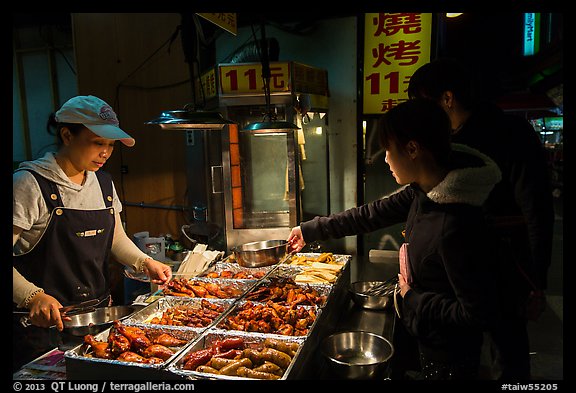 Taiwanese food specialties, Shilin Night Market. Taipei, Taiwan (color)