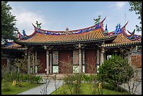 Yi Gate, Confuscius Temple. Taipei, Taiwan (color)