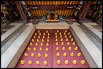 Looking up door of Yi Gate, Confuscius Temple. Taipei, Taiwan ( color)