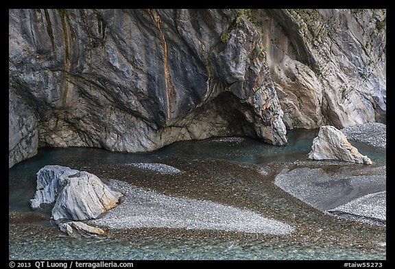 Creek and marbled walls, Taroko Gorge. Taroko National Park, Taiwan (color)