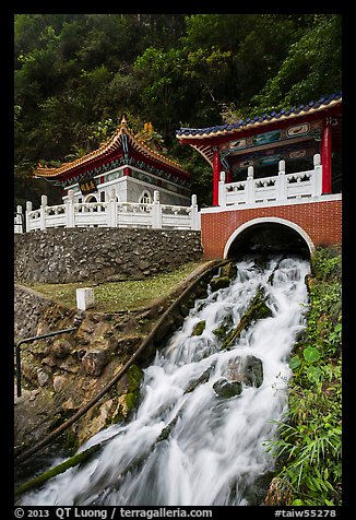 Stream and Eternal Spring Shrine, Taroko Gorge. Taroko National Park, Taiwan (color)