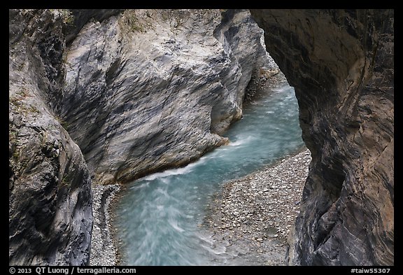 Marble walls of Taroko gorge. Taroko National Park, Taiwan (color)