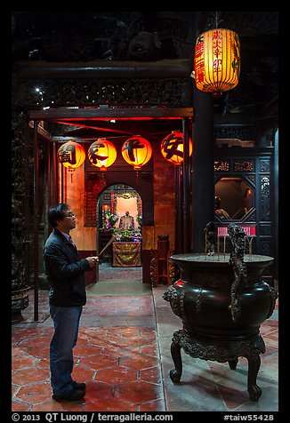 Man praying to Matsu, Tienhou Temple. Lukang, Taiwan