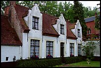 Whitewashed houses in the Begijnhof. Bruges, Belgium