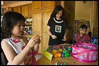April 4, 2009.  ( color)