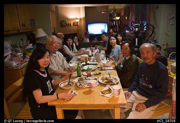 April 4, 2009.  (color)