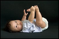 Pictures of Vi-Van's Fifth Month
